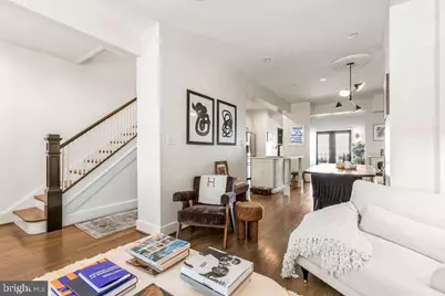 318 Todd Place NE, Washington, DC 20002 - Photo 3