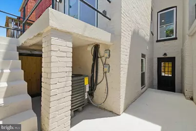 609 Harvard Street NW, Washington, DC 20001 - Photo 25