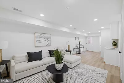 609 Harvard Street NW, Washington, DC 20001 - Photo 17