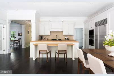 2913 University Terrace NW, Washington, DC 20016 - Photo 15