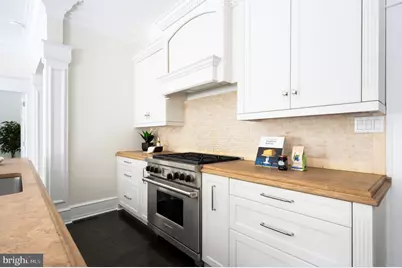 2913 University Terrace NW, Washington, DC 20016 - Photo 17