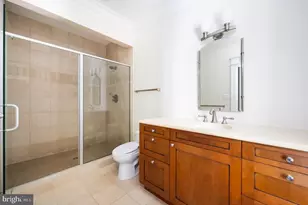 2913 University Terrace NW, Washington, DC 20016 - Photo 25