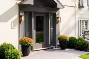 2913 University Terrace NW, Washington, DC 20016 - Photo 3