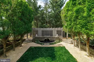 2740 Chain Bridge Rd NW, Washington, DC 20016 - Photo 17