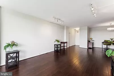 2939 Van Ness Street NW #1006, Washington, DC 20008 - Photo 11