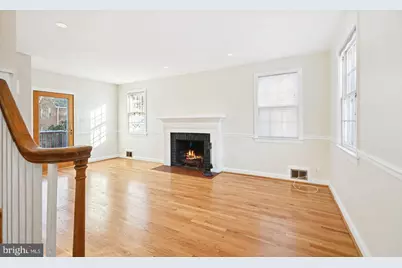 4409 Faraday Place NW, Washington, DC 20016 - Photo 3