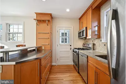 4409 Faraday Place NW, Washington, DC 20016 - Photo 11