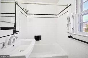 4409 Faraday Pl NW, Washington, DC 20016 - Photo 21