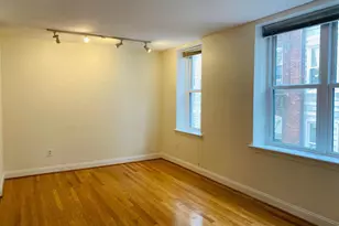 2630 Adams Mill Rd NW, Washington, DC 20009 - Photo 3