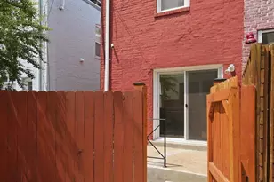 215 15th St NE, Washington, DC 20002 - Photo 39