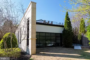 3017 Gates Rd NW, Washington, DC 20008 - Photo 5