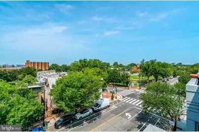 900 11th Street SE #405, Washington, DC 20003 - Photo 9