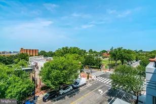 900 11th St SE, Washington, DC 20003 - Photo 9