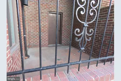 1043 Paper Mill Court NW #1043, Washington, DC 20007 - Photo 5