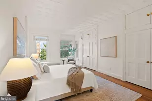 210 4th St SE, Washington, DC 20003 - Photo 9