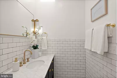210 4th Street SE, Washington, DC 20003 - Photo 29