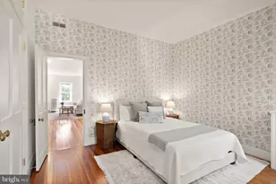 210 4th St SE, Washington, DC 20003 - Photo 33