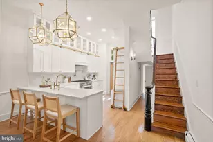210 4th St SE, Washington, DC 20003 - Photo 15