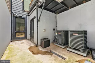 818 Kennedy St NW, Washington, DC 20011 - Photo 19