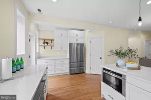 1810 Irving St NW, Washington, DC 20010 - Photo 9