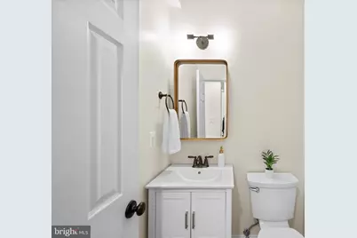 1810 Irving Street NW, Washington, DC 20010 - Photo 11