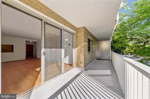 730 24th St NW, Washington, DC 20037 - Photo 11