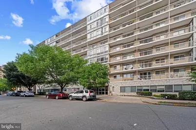 730 24th Street NW #206, Washington, DC 20037 - Photo 21