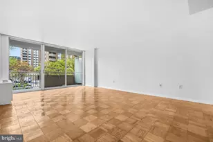 3001 Veazey Terrace NW, Washington, DC 20008 - Photo 3