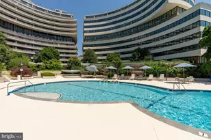 700 New Hampshire Ave NW, Washington, DC 20037 - Photo 43