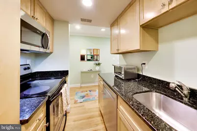 1701 16th Street NW #525, Washington, DC 20009 - Photo 9