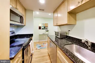 1701 16th St NW, Washington, DC 20009 - Photo 9