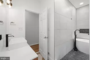 914 N St NW, Washington, DC 20001 - Photo 37