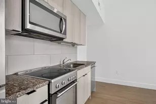 1731 Kalorama Rd NW, Washington, DC 20009 - Photo 15