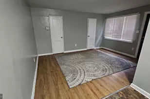 323 54th St NE, Washington, DC 20019 - Photo 5