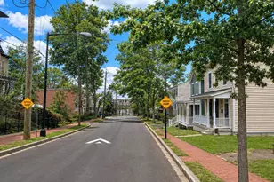 1358 Valley Pl SE, Washington, DC 20020 - Photo 33