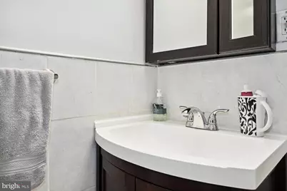 1669 Columbia Road NW #401, Washington, DC 20009 - Photo 15