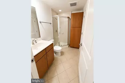 1001 L Street NW #604, Washington, DC 20001 - Photo 5
