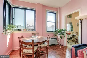 1010 25th St NW, Washington, DC 20037 - Photo 3