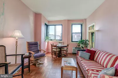 1010 25th Street NW #801, Washington, DC 20037 - Photo 7