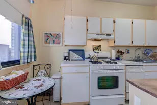 1010 25th St NW, Washington, DC 20037 - Photo 11