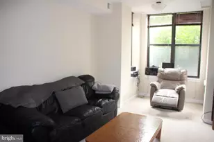 2307 Pennsylvania Ave NW, Washington, DC 20037 - Photo 15