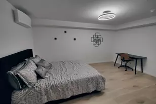 2718 Hamlin St NE, Washington, DC 20018 - Photo 3