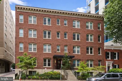 1121 24th Street NW #209, Washington, DC 20037 - Photo 1