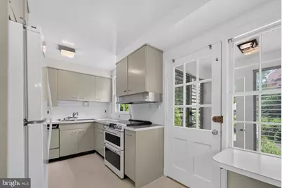 4747 Upton Street NW, Washington, DC 20016 - Photo 5