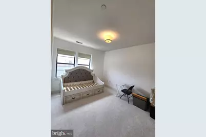 5201 Wisconsin Avenue NW #409, Washington, DC 20015 - Photo 9