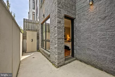 1337 K Street SE #101, Washington, DC 20003 - Photo 39