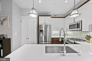 1337 K St SE, Washington, DC 20003 - Photo 33
