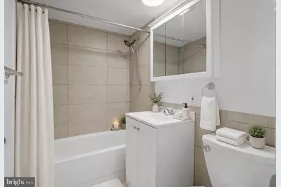 1250 SW 4th Street SW #W104, Washington, DC 20024 - Photo 5