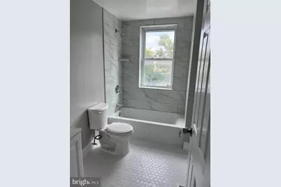 710 Girard Street NW, Washington, DC 20001 - Photo 11