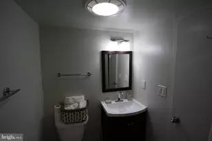 2030 F St NW, Washington, DC 20006 - Photo 11